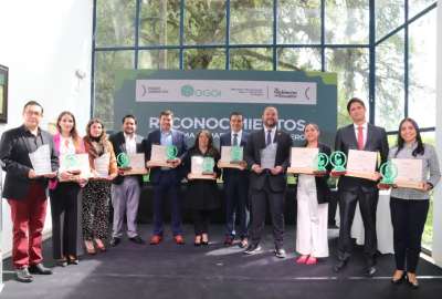 Empresas recibieron un reconocimiento por su compromiso en la reducci&oacute;n de emisiones de CO2 en el marco del Programa Ecuador Carbono Cero
