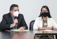Reunión entre alcalde Guarderas y sindicatos del taxismo estaba programada para el jueves