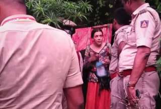 Hallan a mujer rusa y sus hijas viviendo en una cueva en la India