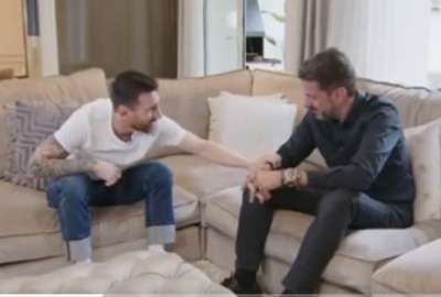 Periodista suelta l&aacute;grimas al entrevistar a Lionel Messi en persona