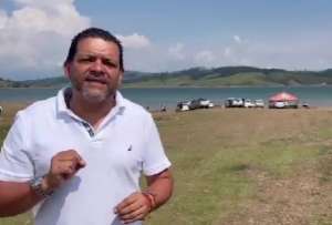 Mart&iacute;n Mej&iacute;a fue grabado desnudo en una discoteca