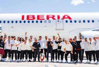 Las celebraciones se encienden en Espa&ntilde;a. &iexcl;Llegaron los campeones de la Eurocopa! 