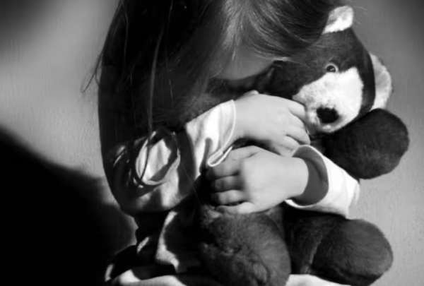 Un abusador sexual fue condenado a 13 a&ntilde;os de c&aacute;rcel por abusar a una peque&ntilde;a de cinco a&ntilde;os.&nbsp;