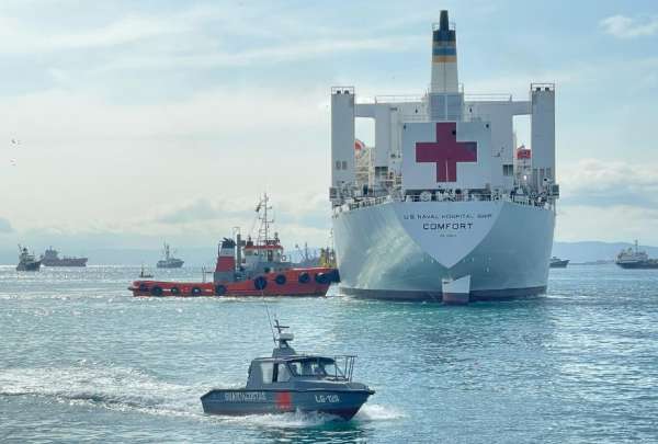 MSP despliega brigadas m&eacute;dicas en Manta durante la visita del buque hospital USNS Comfort