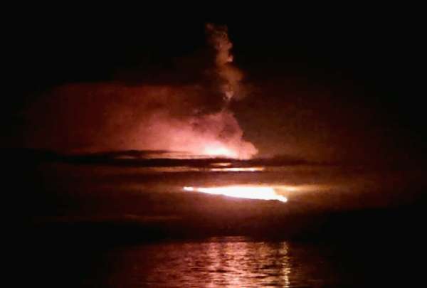 Volc&aacute;n Wolf inicia actividad eruptiva en la isla Isabela, en Gal&aacute;pagos