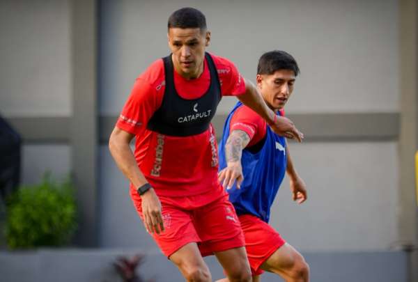 &Aacute;lex Arce no seguir&aacute; en Liga de Quito