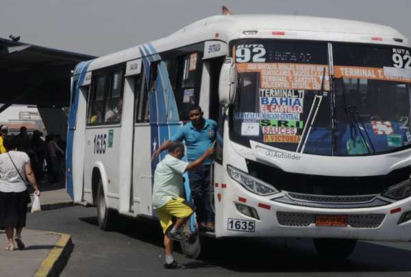 Los transportistas tambi&eacute;n descartaron participar en movilizaciones o paralizar su servicio.