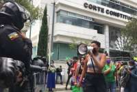 Colectivos feministas demandan mayor protección de los derechos reproductivos.