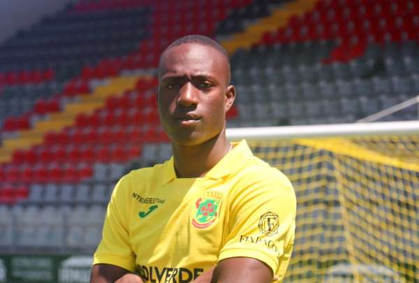 Maelo Renter&iacute;a jugar&aacute; en Portugal