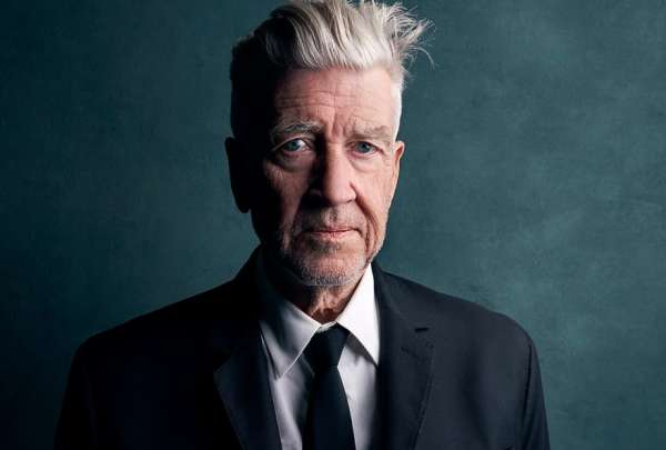 David Lynch es reconocido por su estilo de cine surrealista e interpretativo.
