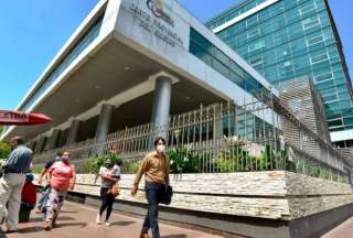 Juez no asiste a la audiencia en contra de la esposa de un jefe mafioso