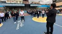 En colegios municipales de Quito se oferta el bachillerato intensivo.