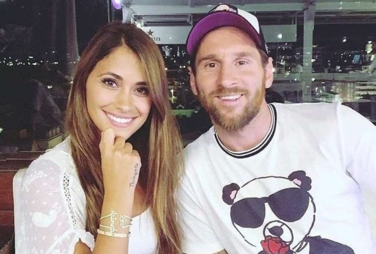 La reacci&oacute;n de Antonela Roccuzzo cuando un fan intent&oacute; tomarle una foto