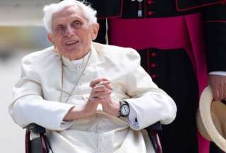 El Papa alerta a los nuevos cardenales del peligro de que el "p&uacute;rpura" se convierta en "distinci&oacute;n eminente"