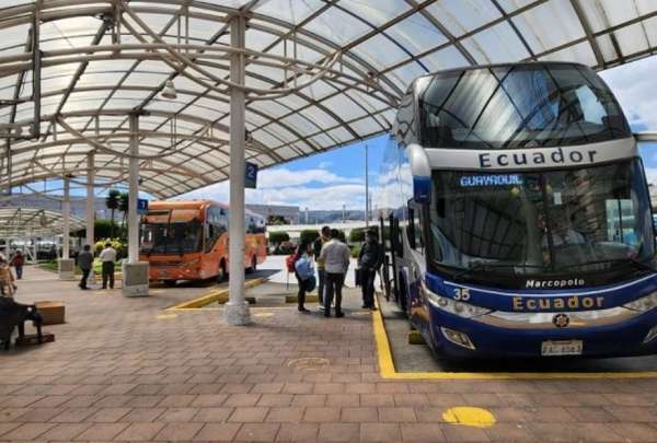 As&iacute; est&aacute;n las terminales de Quito y Guayaquil a puertas del feriado. 