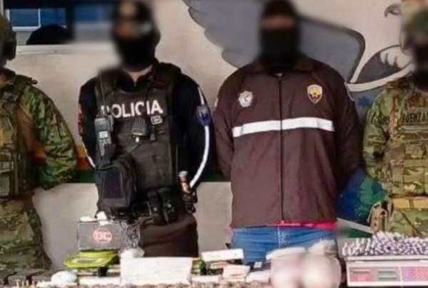 La Polic&iacute;a intervino un laboratorio de droga en una vivienda de Guayas.