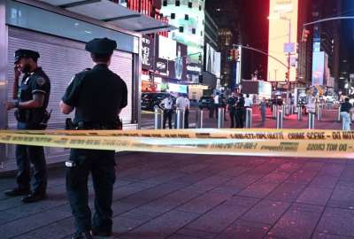 Adolescente de 17 a&ntilde;os detenido por tiroteo en Times Square que dej&oacute; tres heridos