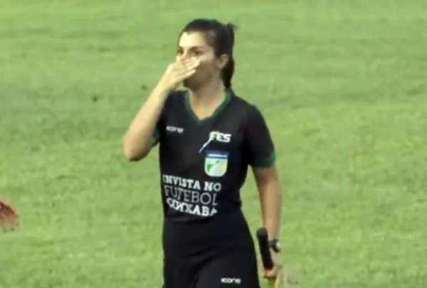 DT agredi&oacute; a una jueza de l&iacute;nea en campeonato brasile&ntilde;o de f&uacute;tbol