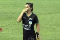 DT agredi&oacute; a una jueza de l&iacute;nea en campeonato brasile&ntilde;o de f&uacute;tbol