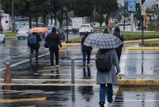 Lleve paraguas, las lluvias no se ir&aacute;n durante el feriado