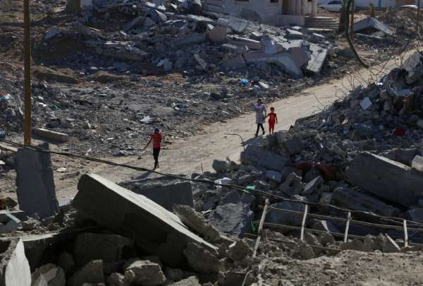 Beb&eacute;s prematuros luchan por sobrevivir en un hospital de Gaza