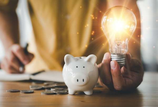 Aunque no lo crea, mantener estos electrodom&eacute;sticos conectados, aunque los apague, siguen consumiendo energ&iacute;a el&eacute;ctrica.