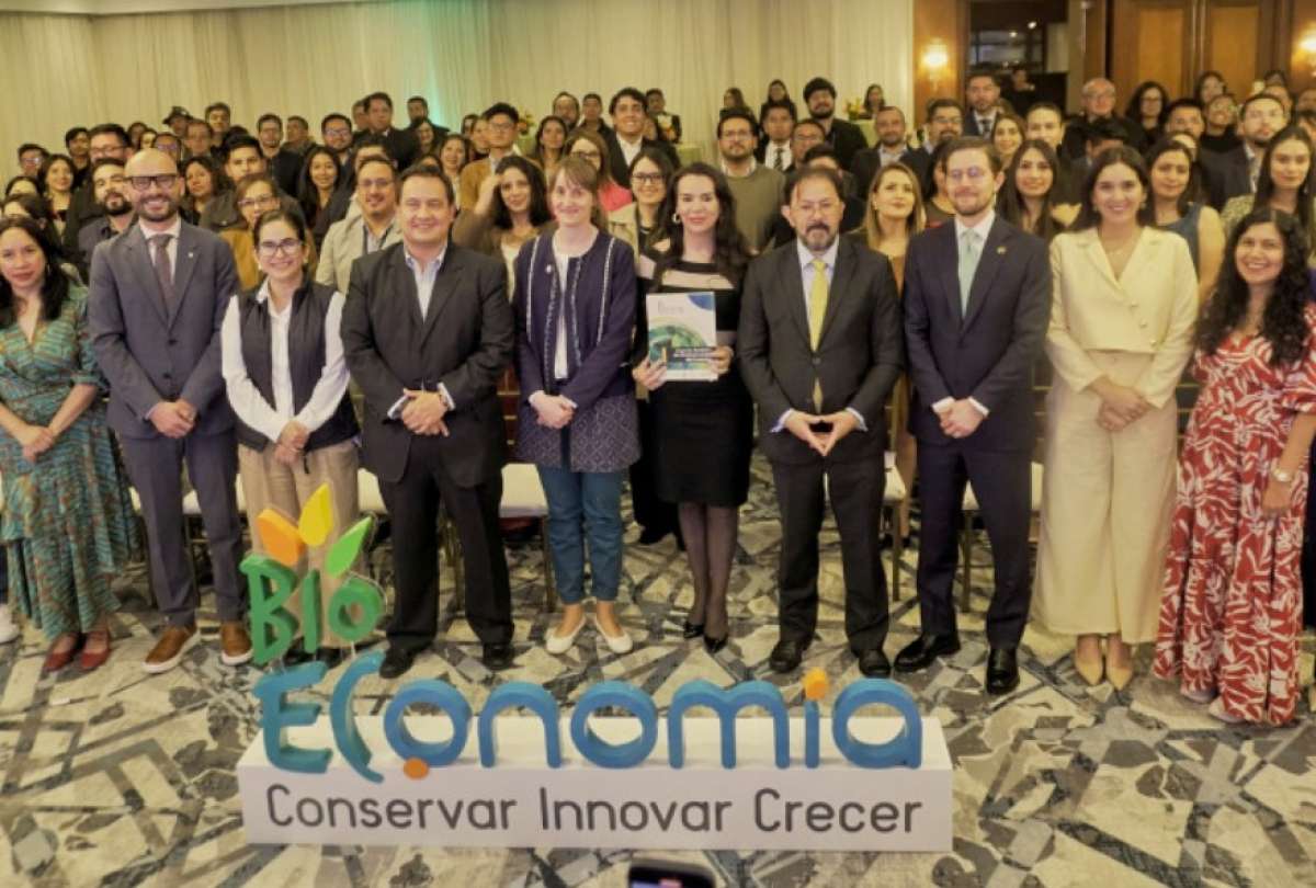 Ecuador presenta su primera Cuenta Satélite de Bioeconomía: un hito para el desarrollo sostenible