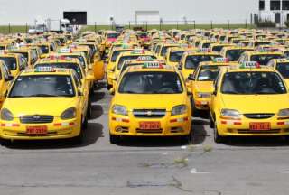 Se elimina subclases de taxis convencionales en Quito
