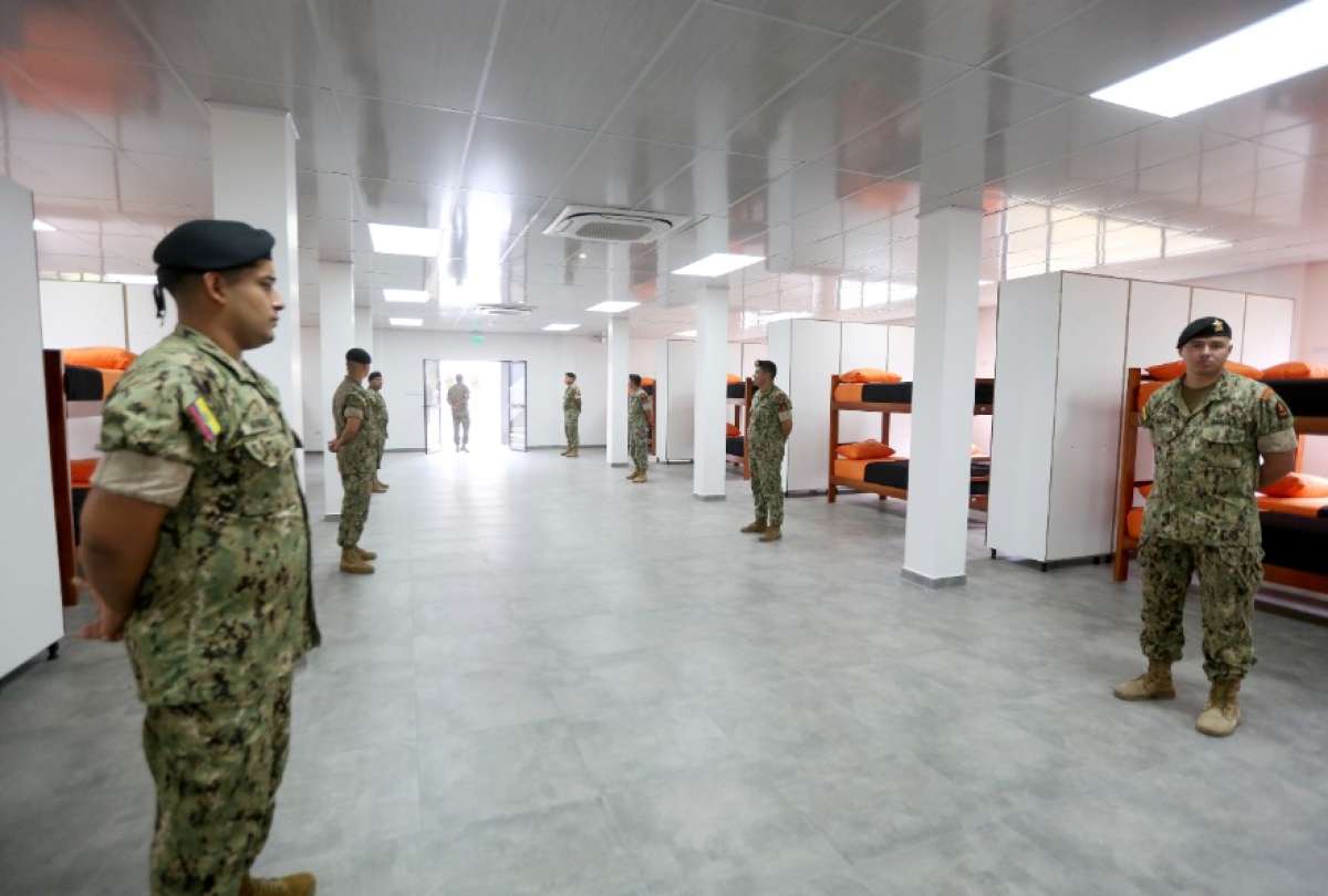 160 nuevos dormitorios se entregaron a militares en Esmeraldas. 