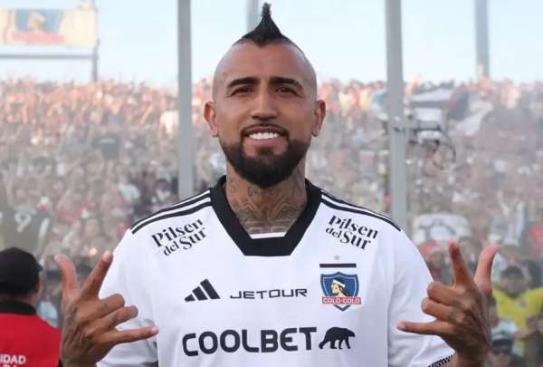 Barcelona Sporting Club busca un lateral y un volante central antes del 30 de junio. El nombre del chileno Arturo Vidal circul&oacute; con fuerza en los &uacute;ltimos d&iacute;as.