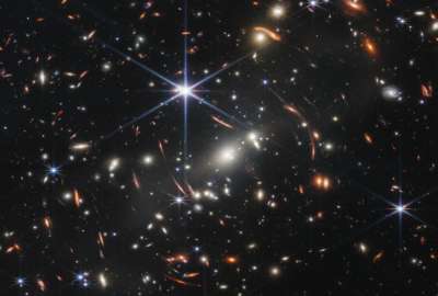 Telescopio espacial James Webb revel&oacute; la primera imagen del espacio profundo