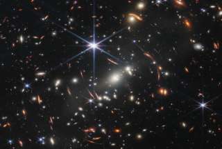Telescopio espacial James Webb revel&oacute; la primera imagen del espacio profundo