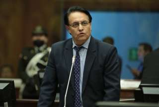 Fiscal&iacute;a reiter&oacute; que tel&eacute;fono de Fernando Villavicencio est&aacute; en posesi&oacute;n del FBI