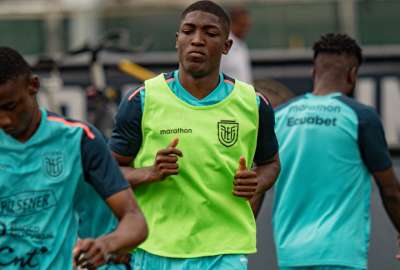 Argentina y Ecuador jugar&aacute;n este domingo