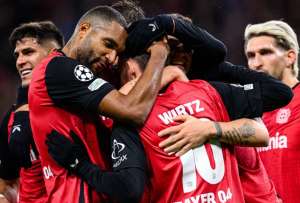 Leverkusen se meti&oacute; en zona de clasificaci&oacute;n