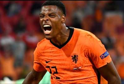 Denzel Dumfries viaj&oacute; a Qatar, a pesar de su lesi&oacute;n