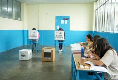 &iquest;Puedo usar mi celular en votaciones? El CNE responde.