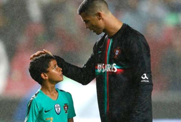 Cristiano Ronaldo Jr. jugar&aacute; su primer partido por una selecci&oacute;n de Portugal. 