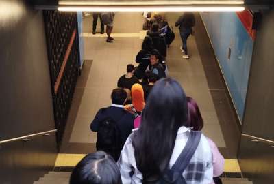 La empresa Metro de Quito anunci&oacute; que los trenes operan con "restricci&oacute;n de velocidad".