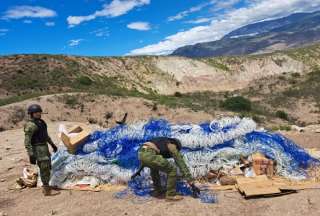 Militares detonan diez toneladas de explosivos