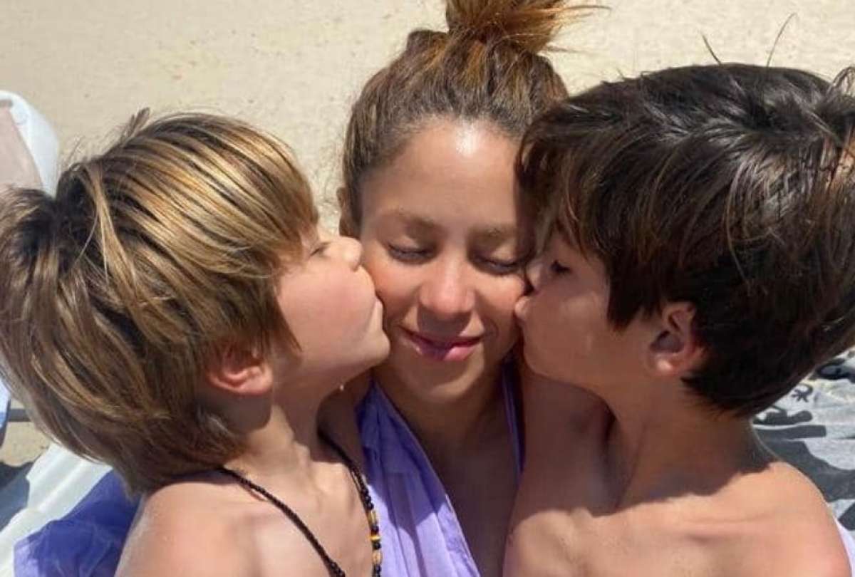 Los hijos de Shakira podrían ser expulsados de su escuela, según la prensa catalana