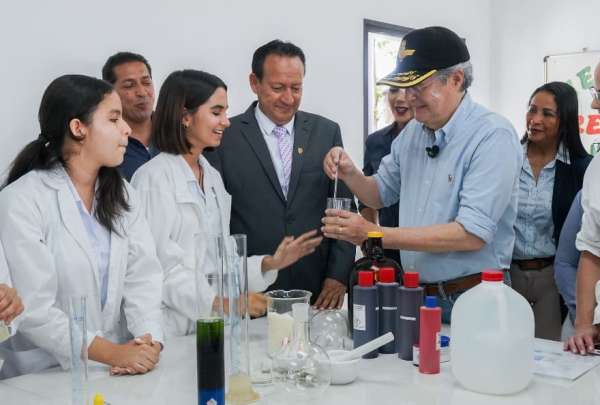 USD 1.300 millones se invertir&aacute;n en 2023 para fortalecer la educaci&oacute;n superior.