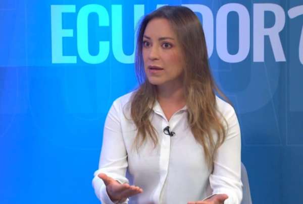 Vicepresidenta de la Asamblea, Mishel Mancheno, pedir&aacute; al CAL que no se de paso a proyecto de ley de Santiago D.