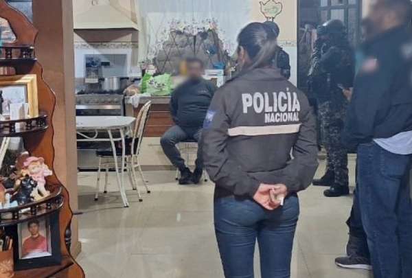 La Polic&iacute;a Nacional, la embajada de Estados Unidos y la Homeland Security (HSI) realizaron un allanamiento en Cuenca. Un hombre ten&iacute;a 70.000 archivos de abuso sexual a ni&ntilde;os. 