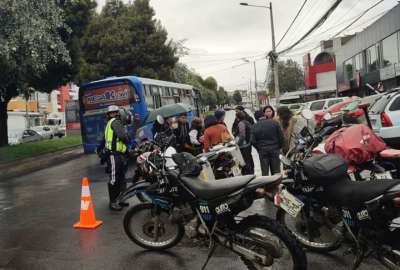 Dos personas heridas tras siniestro de tr&aacute;nsito en el norte de Quito