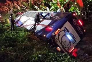 Cuatro fallecidos en Machala por el siniestro de un bus interprovincial