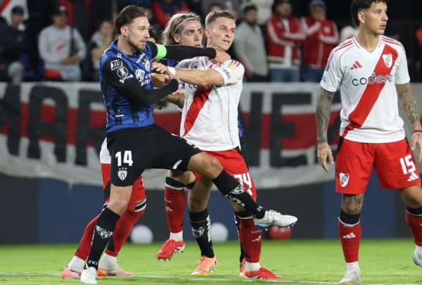 Independiente del Valle empat&oacute; con River Plate