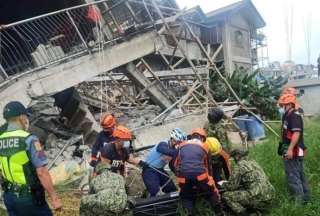 Aumenta el n&uacute;mero de fallecidos por terremoto en Filipinas