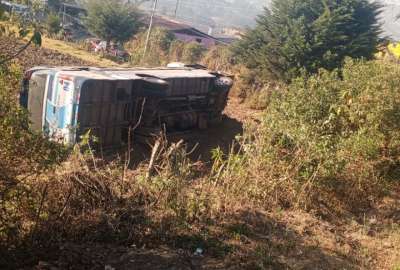 El ECU 911 report&oacute; que una buseta se volc&oacute; en al sur de Quito. A&uacute;n se desconoce la cifra de fallecidos y heridos. 
