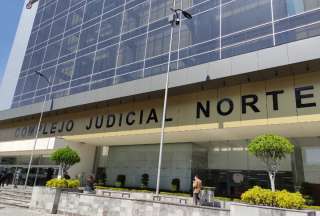 Un hombre lanz&oacute; una mochila con explosivos al Complejo Judicial Norte&nbsp;